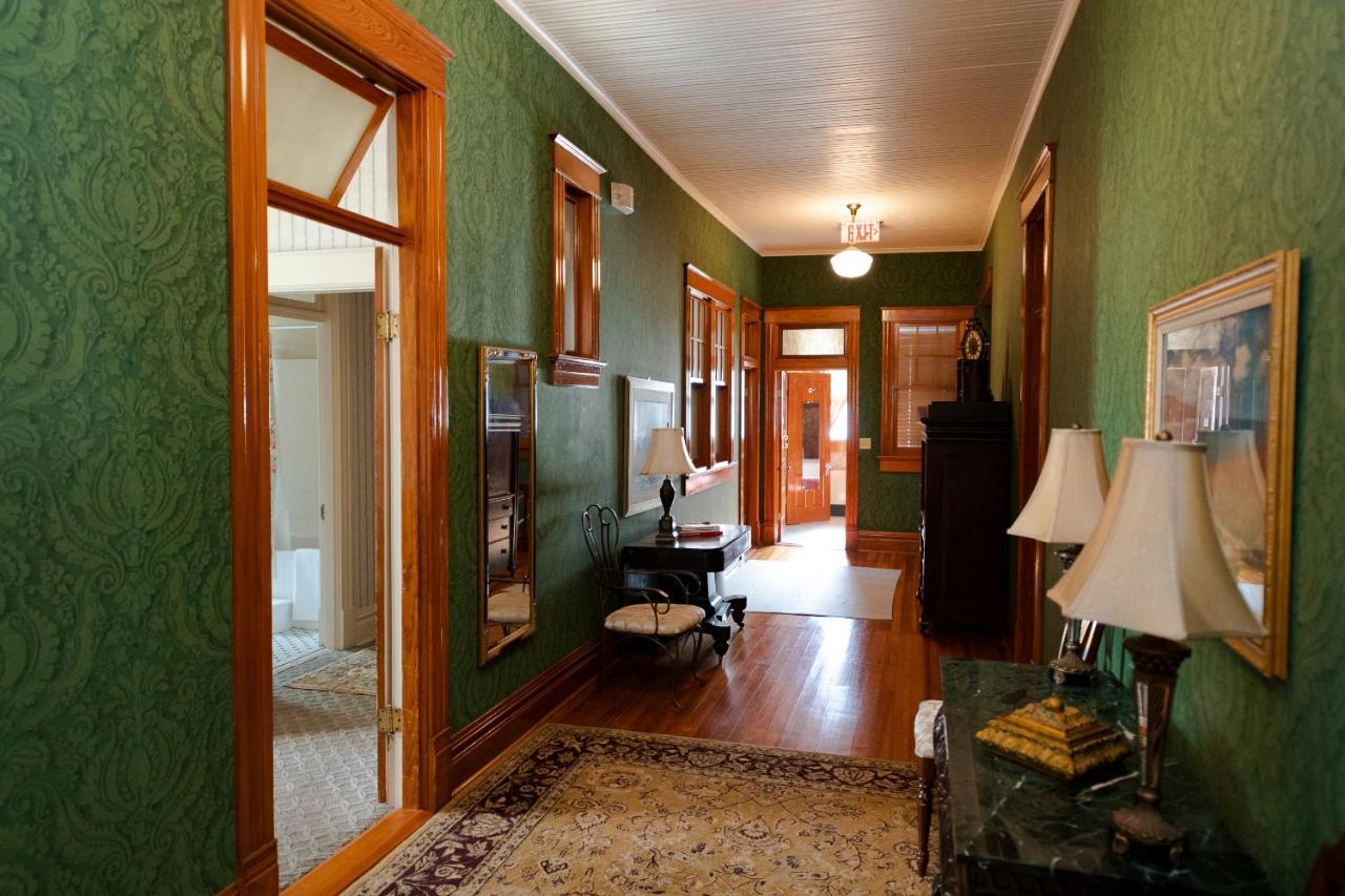 Hotel Captain Henderson House à Arkadelphia Extérieur photo