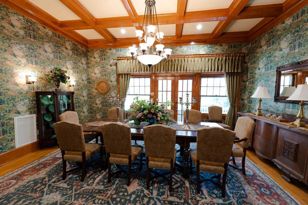 Hotel Captain Henderson House à Arkadelphia Extérieur photo