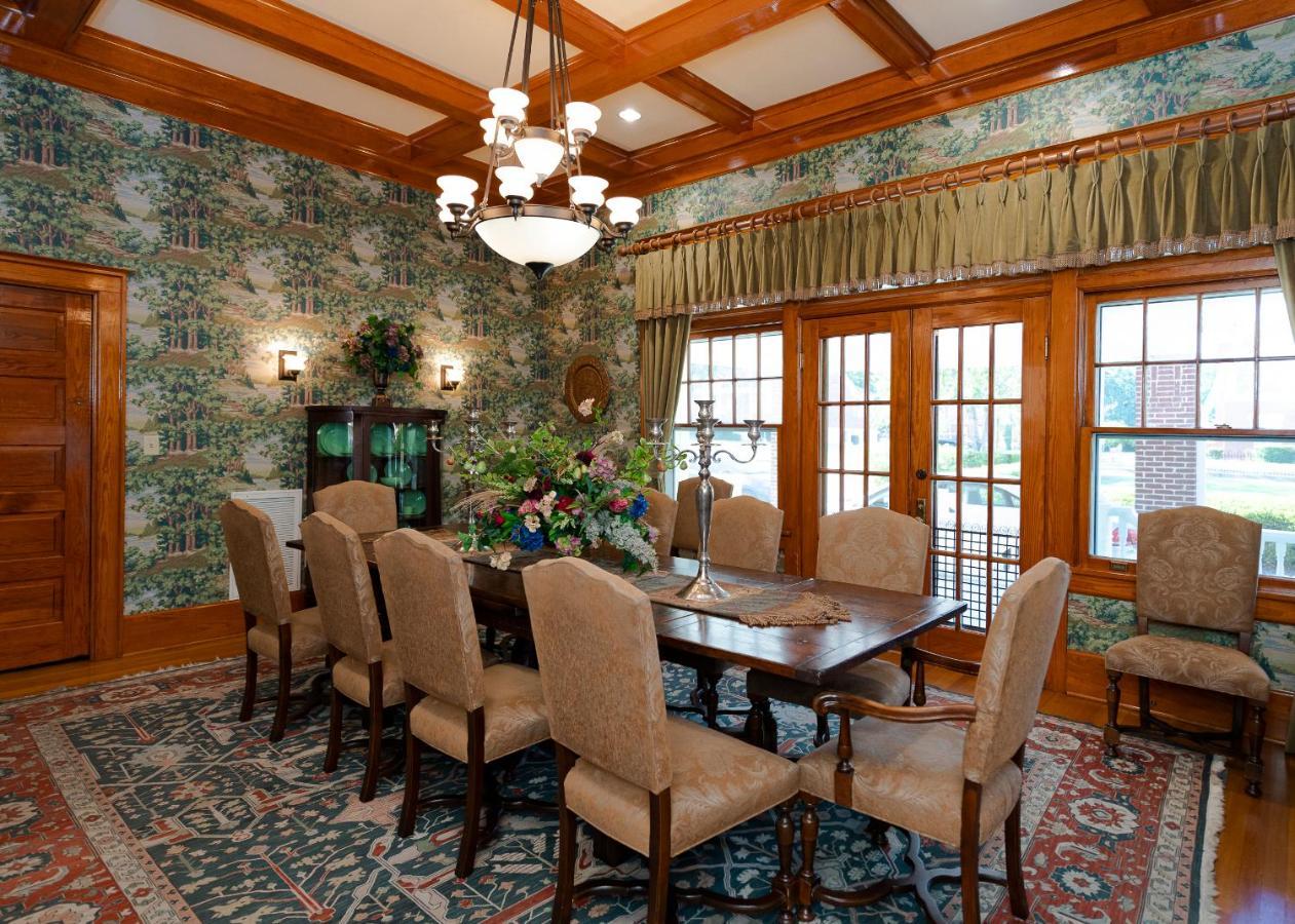 Hotel Captain Henderson House à Arkadelphia Extérieur photo