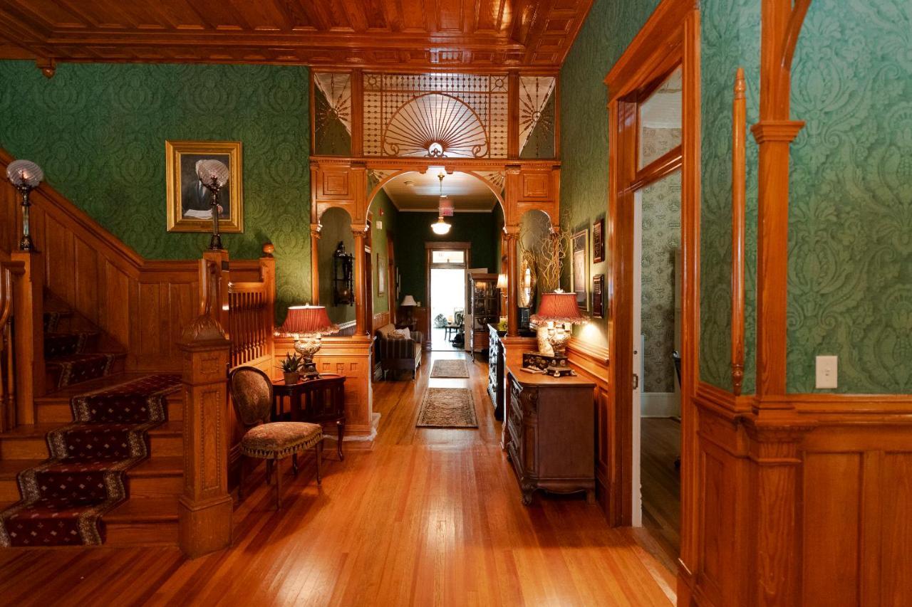 Hotel Captain Henderson House à Arkadelphia Extérieur photo